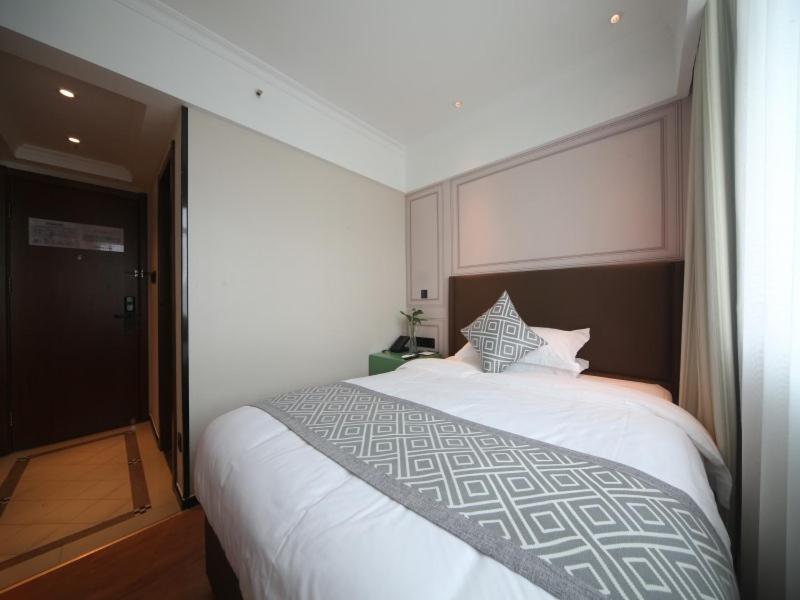 Gma Hotel Shanghai Wuning Road Zhenping Road Metro Station Zewnętrze zdjęcie
